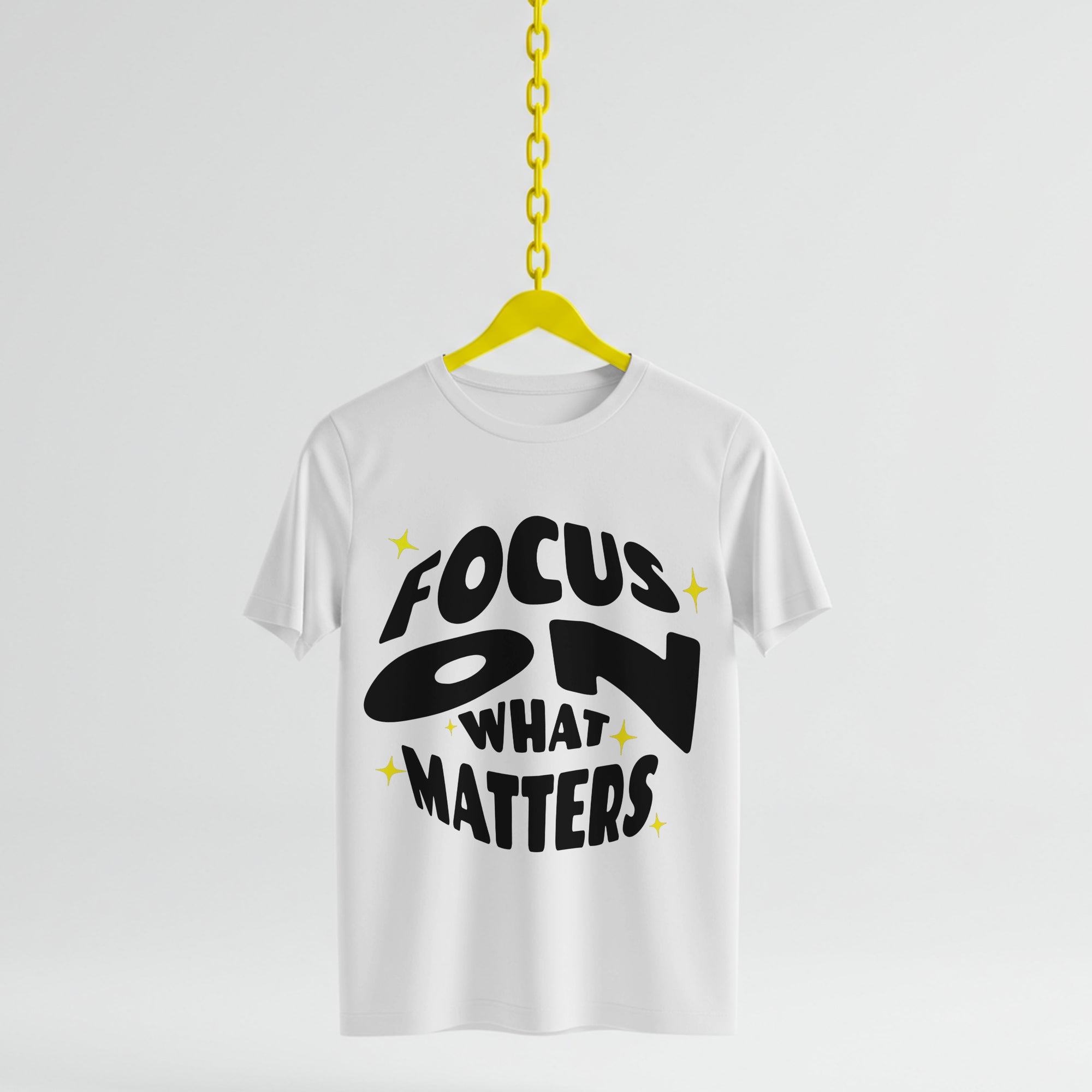 "Focus On What Matters" T-Shirt (Black/White)